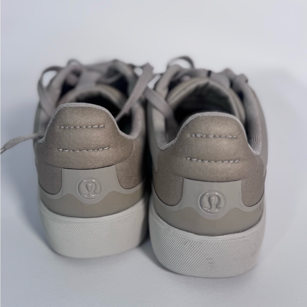 NWOB Lululemon Cityverse Sneaker - Picture 7 of 7